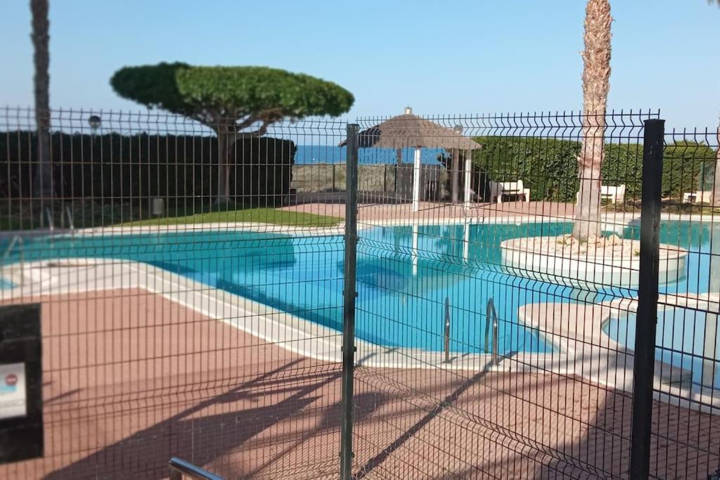 1ª Linea Del Mar 2 Habitaciones 2 Banos, Parking Subterraneo Incluido, Mascotas Ел Кампело Екстериор снимка