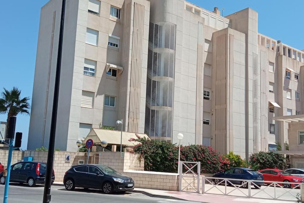 1ª Linea Del Mar 2 Habitaciones 2 Banos, Parking Subterraneo Incluido, Mascotas Ел Кампело Екстериор снимка