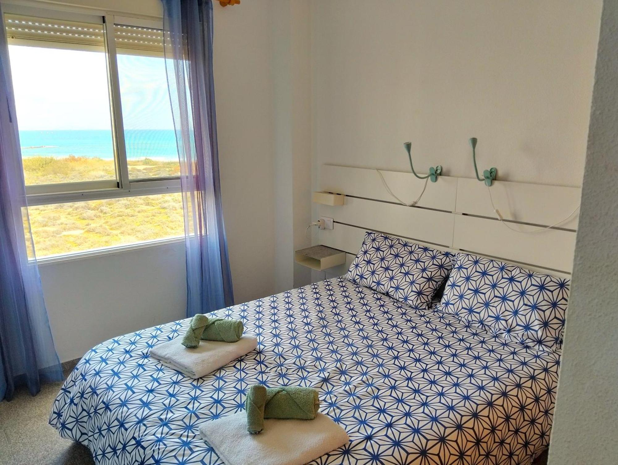 1ª Linea Del Mar 2 Habitaciones 2 Banos, Parking Subterraneo Incluido, Mascotas Ел Кампело Екстериор снимка
